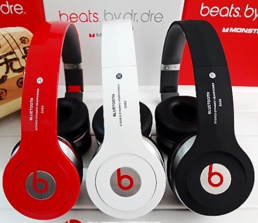 beats solo white and red